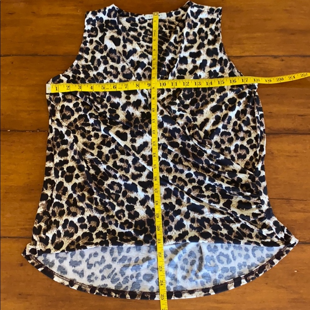 🔥Sleeveless Envelope Leopard Print Top - Picture 9 of 9